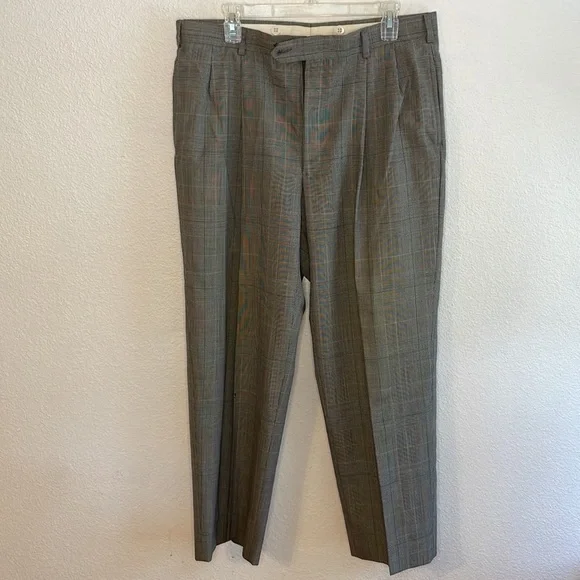 Austin Reed Suit‎ - Picture 2 of 11